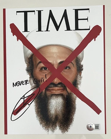 ROBERT O’NEILL SIGNED NAVY SEAL 8X10 PHOTO BAS BECKETT Cover