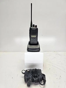 Kenwood TK-2180 VHF 136 - 174 MHz 5 Watt 500+ Channel Ltd Keypad Radio - Picture 1 of 9