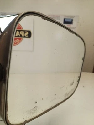 Passenger Right Side View Mirror from 1985 Chevrolet K10 9893164 - Image 1 of 4