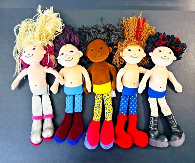 Manhattan Toys Groovy Girls Plush Dolls Victoria Shika Vanessa Verity Lot of 5 - Image 1 of 4