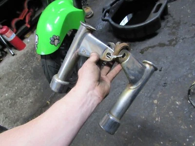 Honda CB400 T 1978 soporte de montaje de faros orejas Foto 1 de 2