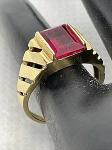 CUTE Solid 14K Yellow Gold 0.97CTW Emerald Cut Created Ruby Babies Ring 1.8gr. - Picture 1 of 19