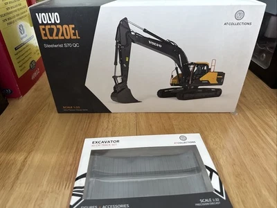 Farm Vehicle 1/32 Scale Volvo EC220EL   - Image 1 of 4