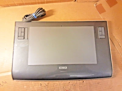 Wacom Intuos 3 PTZ-631W Grafiktablett - Bild 1 von 4