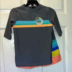 Kids Swim Rash Guard & Swim Trunks Set Size 6/7 - Picture 1 of 2