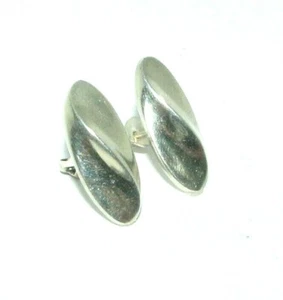Aretes ovalados de plata 925 con detalles ondulados para dama y mujer - Imagen 1 de 7