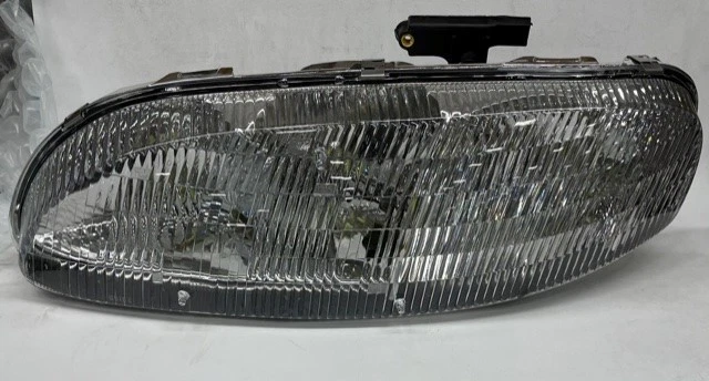 FARO CHEVROLET LUMINA MONTE CARLO 1995-2001 ASM 10420375 - NUEVO OEM Foto 1 de 2