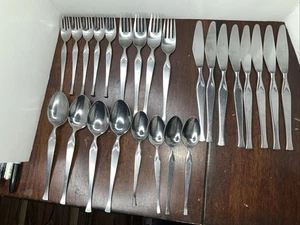 Cubiertos Maribo de 25 piezas de acero inoxidable SRI Japón - Imagen 1 de 22