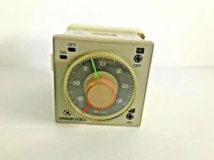 Omron Timer H3CR-F8 - Picture 1 of 3