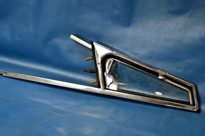 MG 1967-80 ventana de ventilación enana lado izquierdo del conductor Austin Healy Sprite MKIV moldura de vidrio Foto 1 de 4