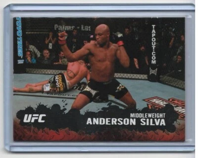 2009 Topps UFC Silver Rookie #33 Anderson Silva RC (140/188) - Image 1 of 2