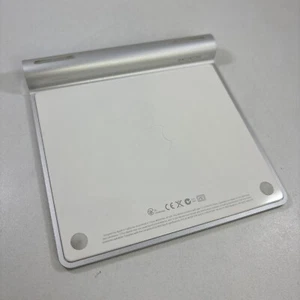 Apple Magic Track-pad Bluetooth Wireless MC380LL/A A1339 2009 Needs Batteries - Picture 1 of 4
