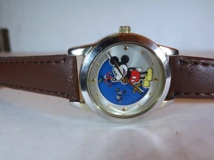 Disney Womens Vintage Seiko (SII) Mickey Mouse Watch (Rotating Seconds Wheel)New - Picture 1 of 15
