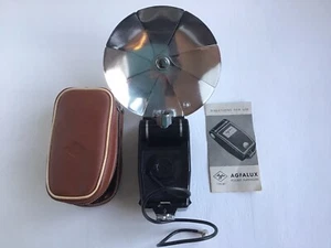 VINTAGE AGFALUX BLITZAUFSATZ mit Etui und Anleitung. ERSATZTEILE ODER REPARATUR - Bild 1 von 8