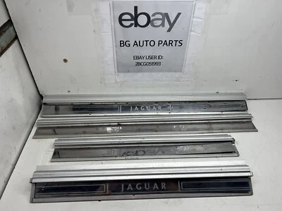 JAGUAR XJ6 VANDEN PLAS 1988-1994 GENUINO UMBRAL DE PUERTA JUEGO DE 4 PLACAS DE DESGASTE OEM Foto 1 de 4