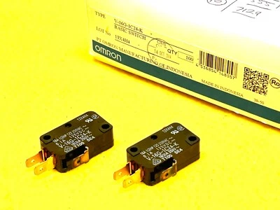 LOTE de (2) INTERRUPTOR MICROONDAS BÁSICO OMRON V-16G-1C24-K 16A 125/250 VAC 1-NO 1-NC Foto 1 de 4