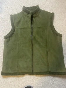 Cabella Womens  Vest Sueded Sherpa Lined Olive Green 2xl Mock Neck  Zip Pockets - Picture 1 of 10