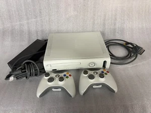 Microsoft XBox 360 PRO Video Game Console Gaming System Bundle Package - Picture 1 of 10