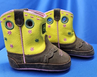 Botas John Deere bebé niña 3mo amarillas con flores nuevas cuero superior Foto 1 de 4