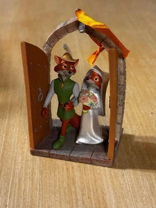 DISNEY SKETCHBOOK ORNAMENT - Robin Hood & Maid Marian 2016  - Picture 1 of 2
