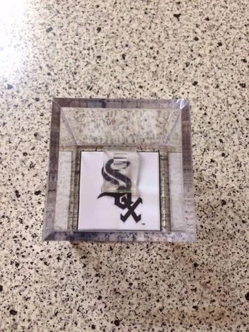 Chicago White Sox Custom MLB World Series Champions Baseball Ring Display Case Cover