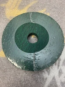 Paquete de 5 discos de fibra de resina de circón 5""x 7/8""x 36 grano - Imagen 1 de 6
