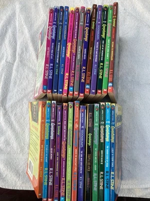 26 Goosebumps Books Some First Edition Nice Condition - Image 1 of 4
