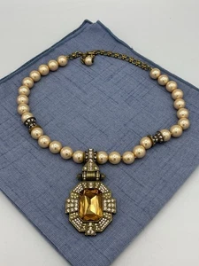 Signed Heidi Daus Rhinestone Necklace Faux Pearls Gold Tone Metal Bold Statement - Picture 1 of 7