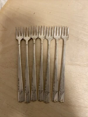 7 Vintage Nobility Plate Caprice Art Deco Salad Desert Forks Floral Pattern F.C. - Image 1 of 4