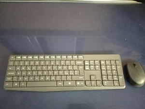 KIT TASTIERA+ MOUSE LOGITECH K235 ITALIANO USATO* - Foto 1 di 2