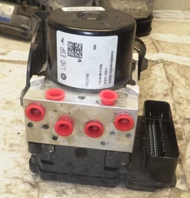 Jeep Patriot 2014-2017 sin asistencia de colina ABS conjunto de módulo de bomba de freno antibloqueo Foto 1 de 3