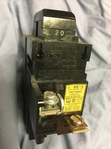 P220 , PUSHMATIC 2 Pole 20 A , 208V/240V CIRCUIT BREAKER - Picture 1 of 5