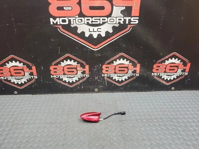 Antena de techo Mazda MX-5 MIATA 2016-2023 ALETA DE TIBURÓN ROJO ALMA FABRICANTE DE EQUIPOS ORIGINALES #80 Foto 1 de 4