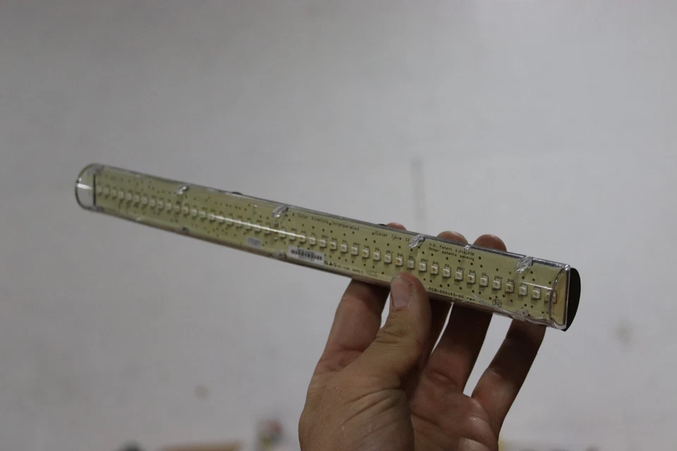 Phillips icolor Cove NXT  LED COLOR LIGHT - Image 1 of 1