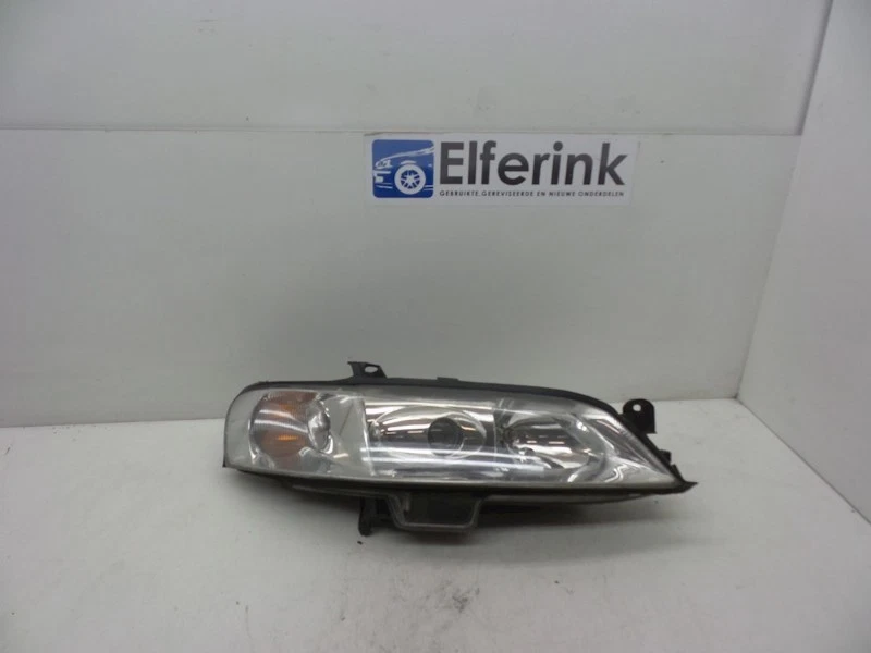 FARO DERECHO Opel Vectra B Caravan (31) 2001 0301179272 - Imagen 1 de 1