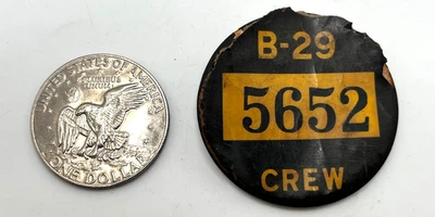 AUTÉNTICO Antiguo De Colección EE. UU. Segunda Guerra Mundial B-29 Crew Pin USAAF Militar COMO ESTÁ Foto 1 de 4