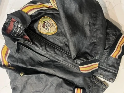 Jaqueta Tazmanian Looney Tunes Super Rara | Média - Imagem 1 de 4