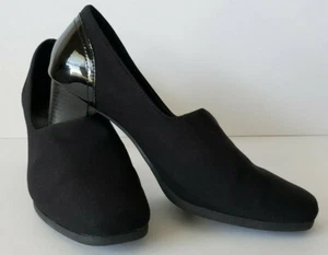 Lauren Blakwell Black Round Toed Chunk Heels 7W Cloth with patent leather design - Picture 1 of 8