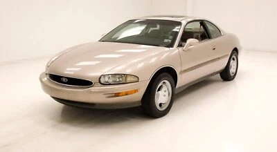 1995 Buick Riviera  - Image 1 of 4