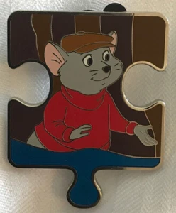 Disney Pins The Rescuers LE Mystery Collection Bernard LE 900! - Picture 1 of 5