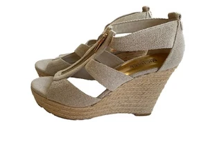 Women's MICHAEL KORS Berkley Wedge Canvas Shoe Cream Canvas Sz 9M New - Picture 1 of 5