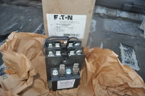 Eaton C0050E3AFB Control Transformer 50VA 208/277-120VAC NEW - Picture 1 of 5