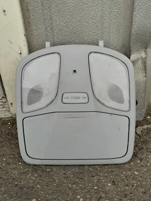 2012 Hyundai Sonata верхняя консоль купольный свет OEM - Изображение 1 из 3