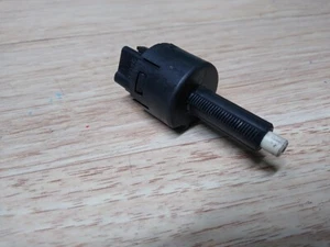 1999-2012 Mitsubishi galant brake lamp switch 8614A023 oem 1b23 - Picture 1 of 3