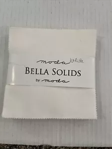 Bella Solids Charm Pack von Mode - Bild 1 von 2