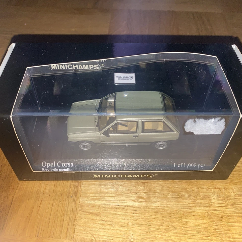 400045002 Opel Corsa A Swing Green Minichamps 1/43 - Bild 1 von 1