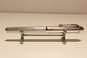 VINTAGE UNBRANDED STERLING SILVER 925 RELIEF FOUNTAIN  PEN - Picture 1 of 11