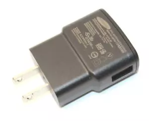 Samsung ETA0U61JBE Camera Charger for Panasonic Lumix DMC-F5 FH8 FH10 FS45 FS50 - Picture 1 of 1