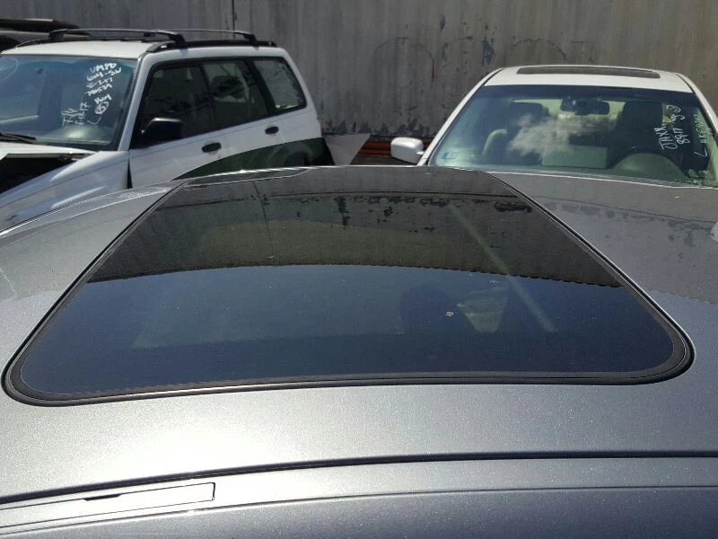 (LOCAL PICKUP ONLY) Roof Glass Coupe Fits 07-13 BMW 328i 487711 — 第 1/4 张图片