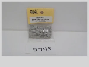 Rustic Rails NST3430 N Scale Corn Shocks 24pcs Pewter #5743 - Picture 1 of 2